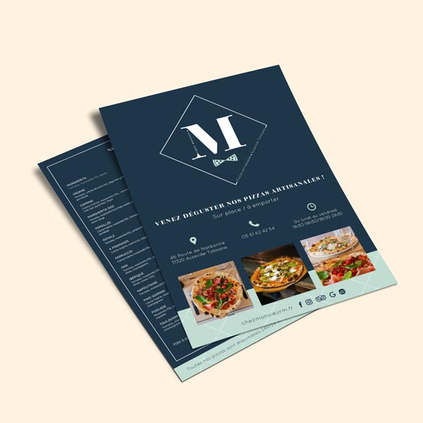 Support de communication mockup flyers pizzeria sur fond beige - Création de marque